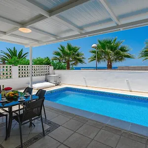 https://wonderful-villa-in-sueo-azul-with-private-pool.in-canary-islands.com